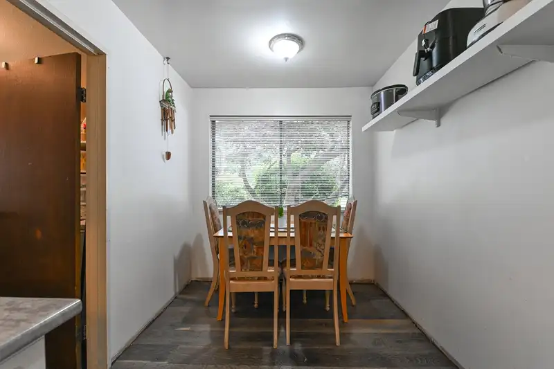 60 13990 74 AVENUE - photo 4 of 32