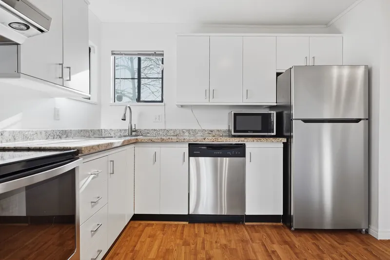 53 98 BEGIN STREET - photo 3 of 25