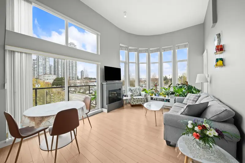 401 1188 JOHNSON STREET - photo 1 of 25