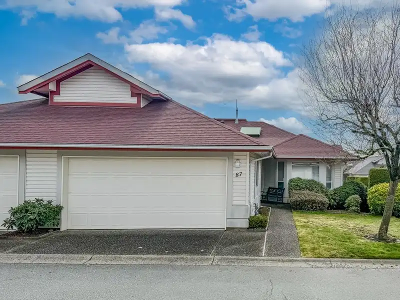 87 31406 UPPER MACLURE ROAD - photo 3 of 31