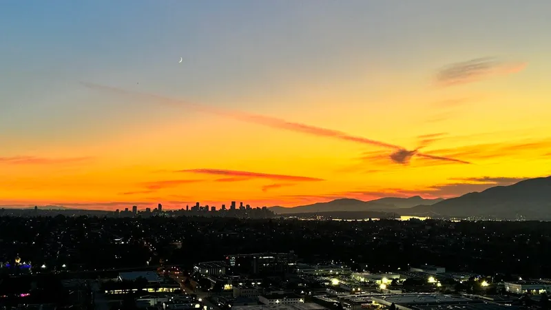 2603 1788 GILMORE AVENUE - photo 1 of 25