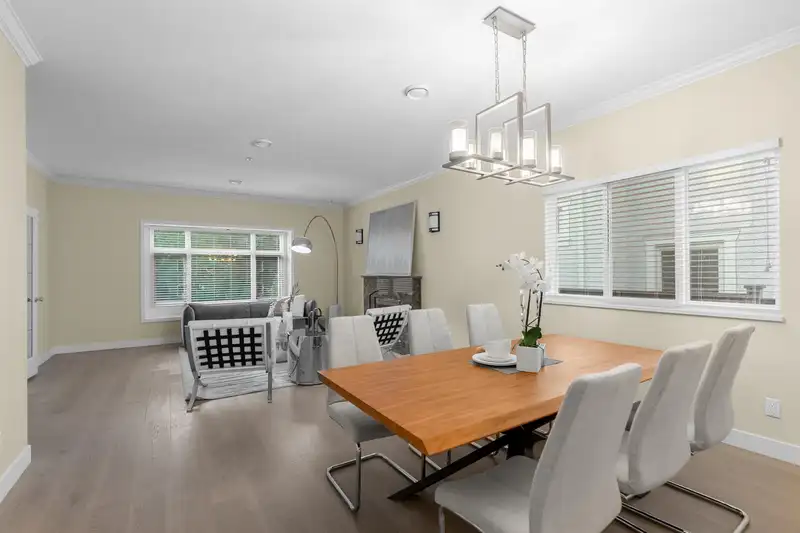 2111 SW MARINE DRIVE - photo 4 of 40