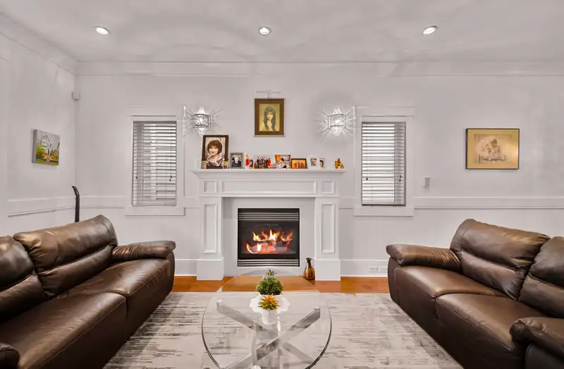 3288 W 32ND AVENUE - photo 2 of 39