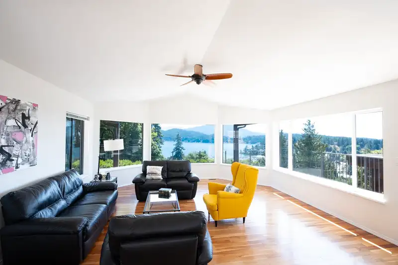 485 ABBS ROAD - photo 4 of 39