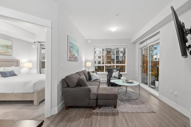 4317 2180 KELLY AVENUE - photo 3 of 25