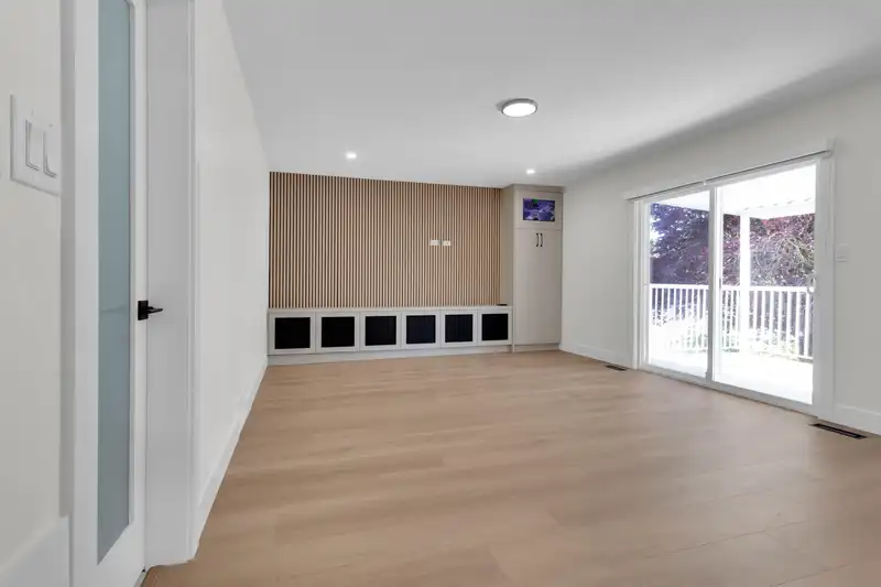 2943 SIDONI PLACE - photo 2 of 33