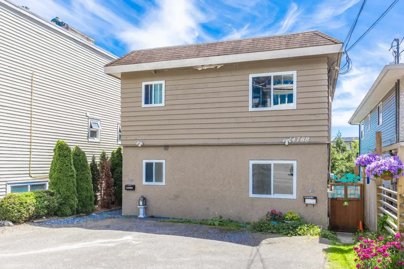 14788 GORDON AVENUE - photo 2 of 25