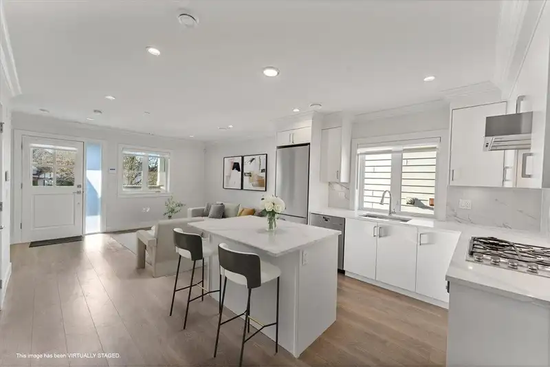 2227 W 16TH AVENUE - photo 4 of 33