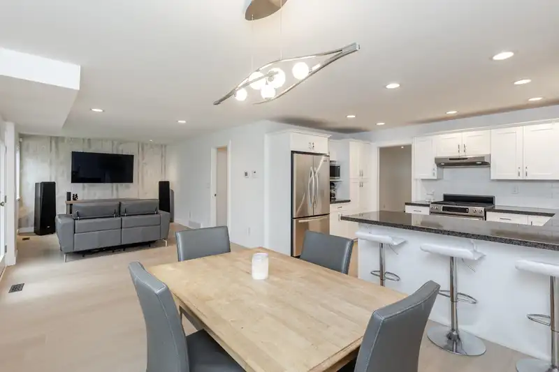 2389 WAKEFIELD DRIVE - photo 1 of 40