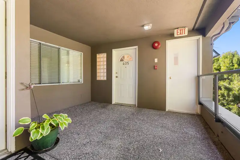 405 1428 56 STREET - photo 2 of 27