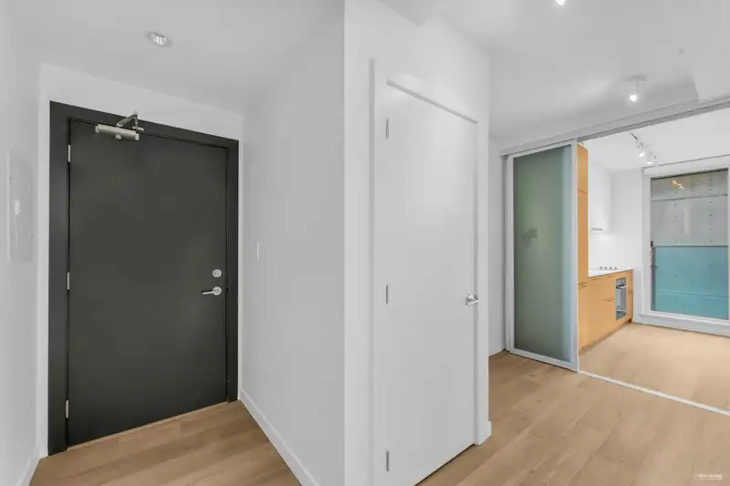 813 13438 CENTRAL AVENUE - photo 2 of 27