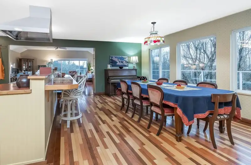 3011 184 STREET - photo 4 of 40