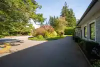 13756 18 AVENUE - thumbnail 4