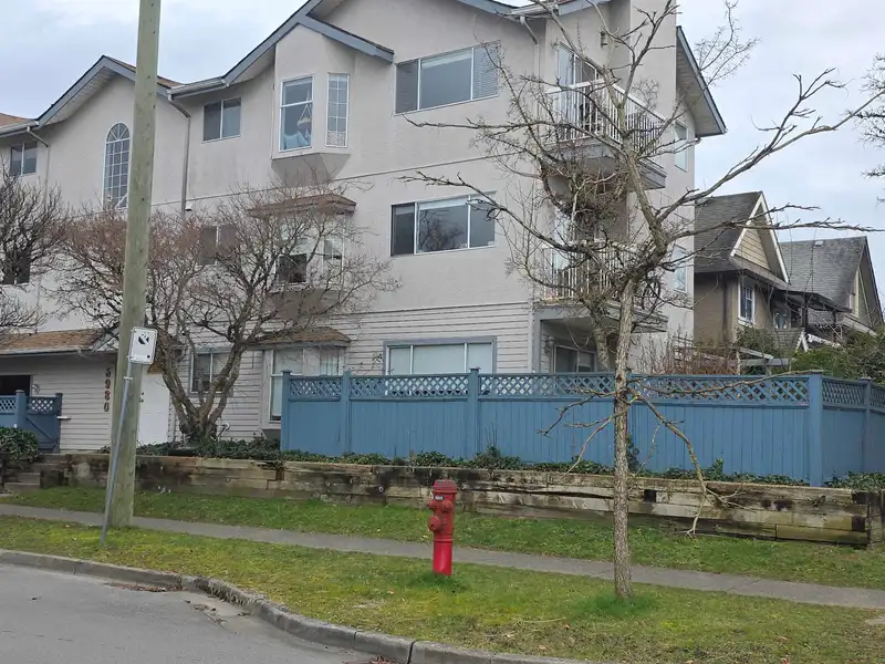101 5980 PRINCE EDWARD STREET - photo 1 of 5