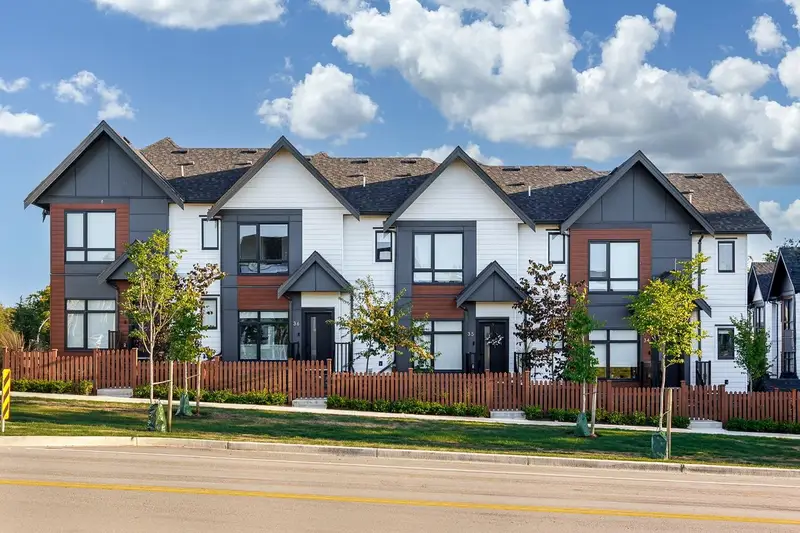 21 1959 165A STREET - photo 2 of 23