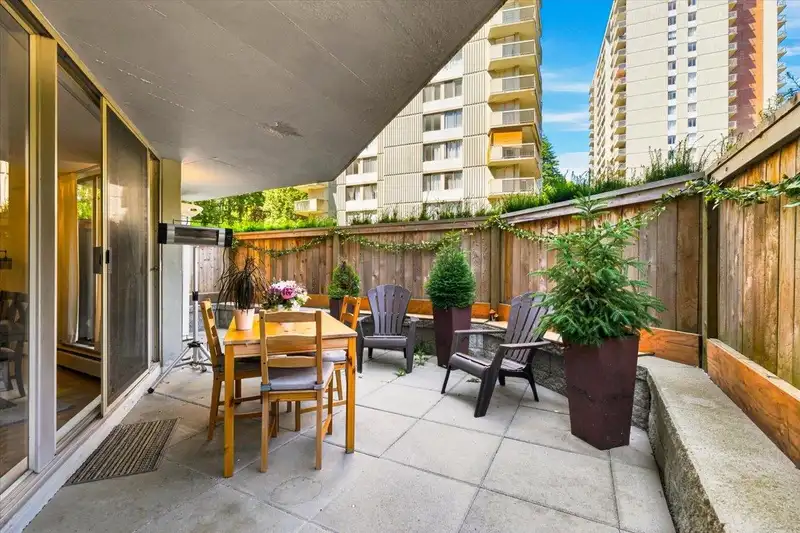 108 2024 FULLERTON AVENUE - photo 3 of 21