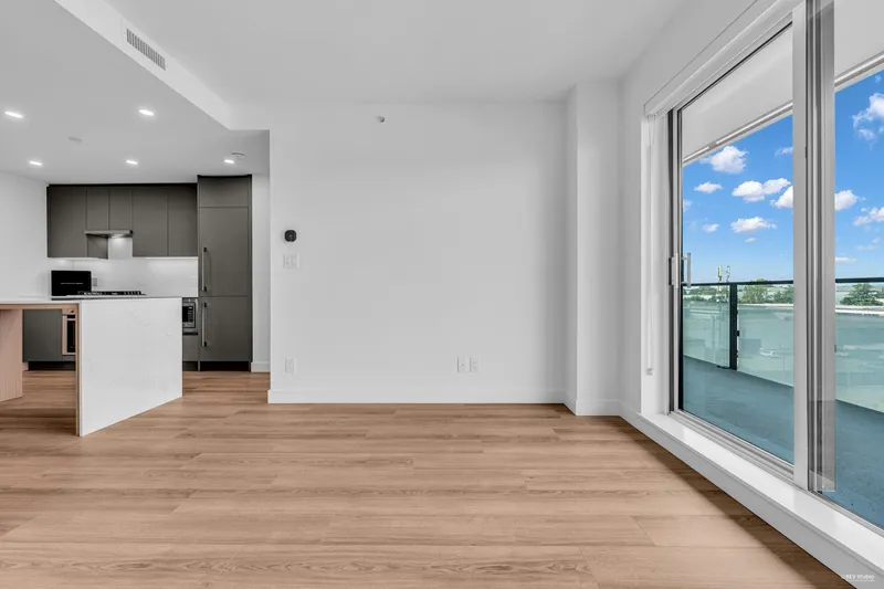 610 5593 NUMBER 3 ROAD - photo 2 of 25