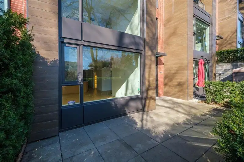 1581 W 57TH AVENUE - photo 2 of 27