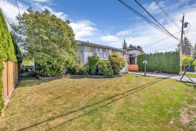 7514 115A STREET - photo 3 of 24