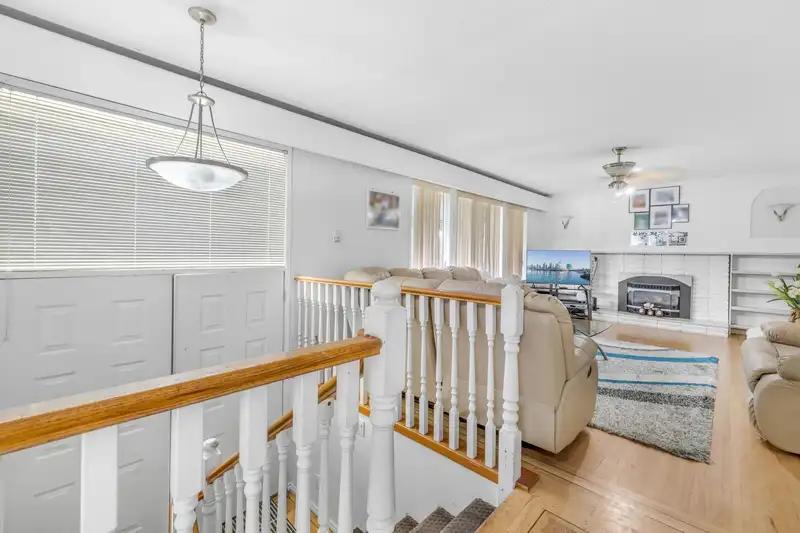 7514 115A STREET - photo 4 of 24