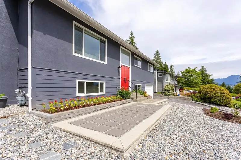 3032 ARMADA STREET - photo 4 of 40