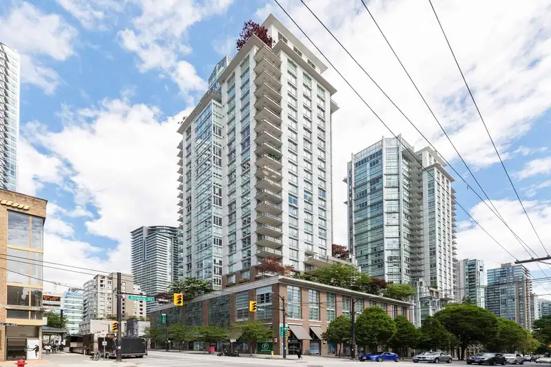 706 565 SMITHE STREET - photo 1 of 13