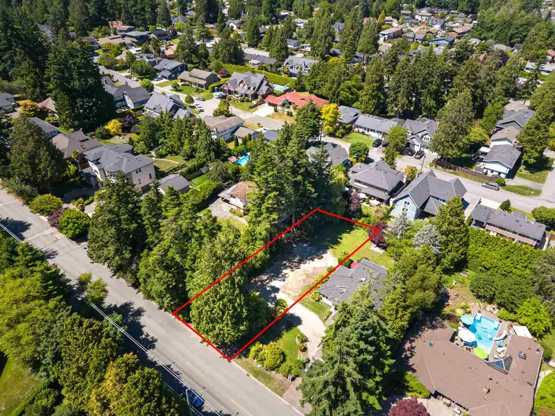 5125 1ST AVENUE - photo 3 of 16