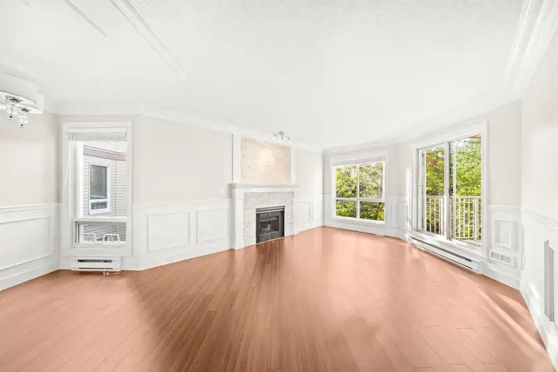 212 7453 MOFFATT ROAD - photo 1 of 28