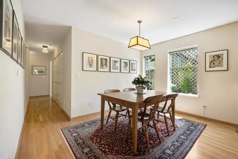 7 4153 SOPHIA STREET - photo 3 of 37