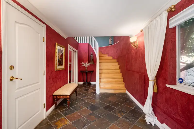 3897 BAYRIDGE AVENUE - photo 4 of 38
