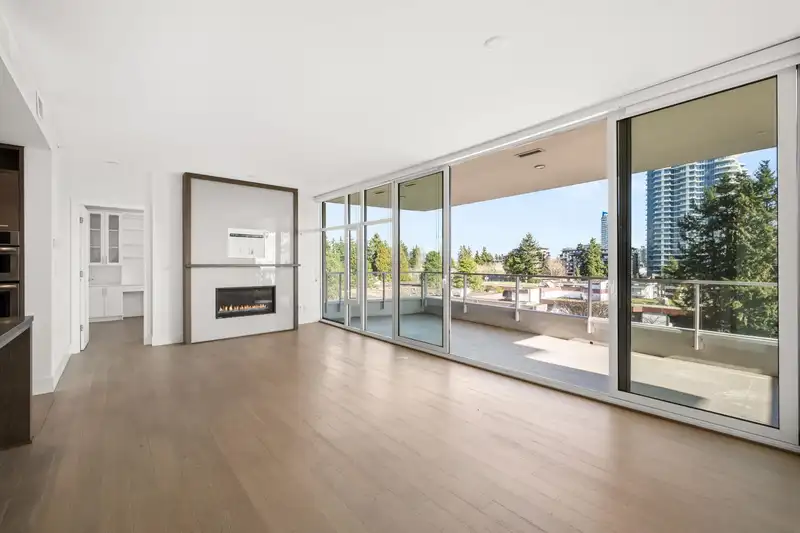 603 1501 VIDAL STREET - photo 2 of 40