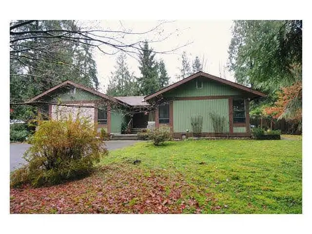 23871 FERN CRESCENT - photo 1 of 34
