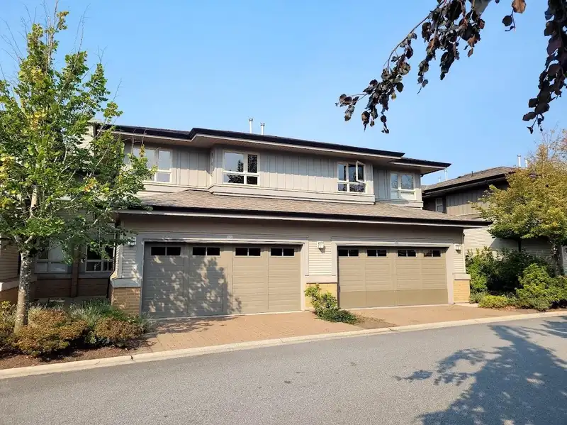 19 6300 BIRCH STREET - photo 4 of 30