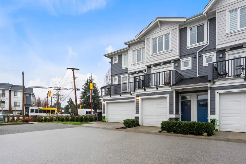 8 7167 116 STREET - photo 3 of 25