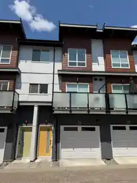 28 20155 84TH AVENUE - thumbnail 1