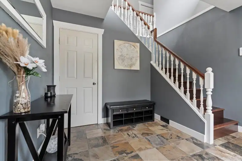 34870 CASSIAR COURT - photo 3 of 32