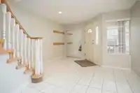 102 VISCOUNT PLACE - thumbnail 3