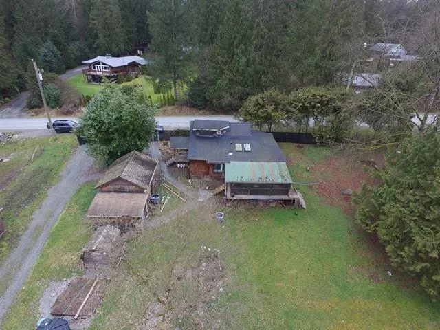 10053 WOLFE STREET - photo 1 of 25