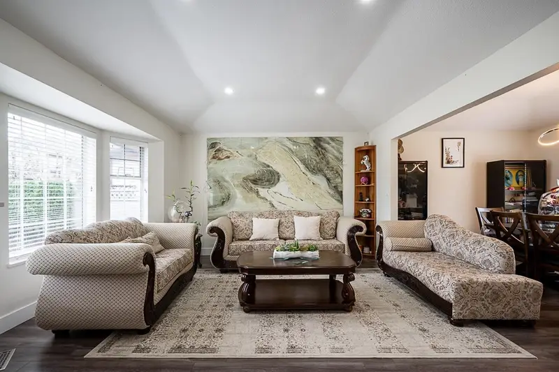 6655 123A STREET - photo 4 of 25