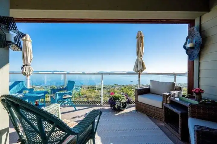 306 1120 TSATSU SHORES DRIVE - photo 3 of 22