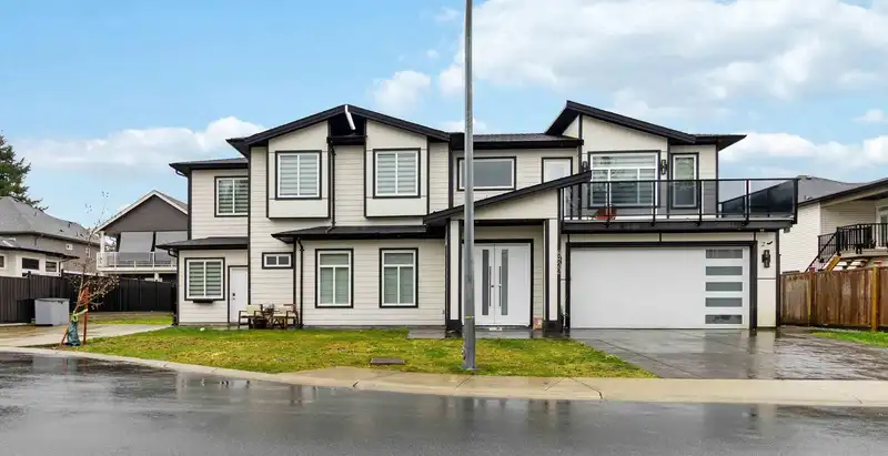 8822 ADACHI TERRACE - photo 1 of 33