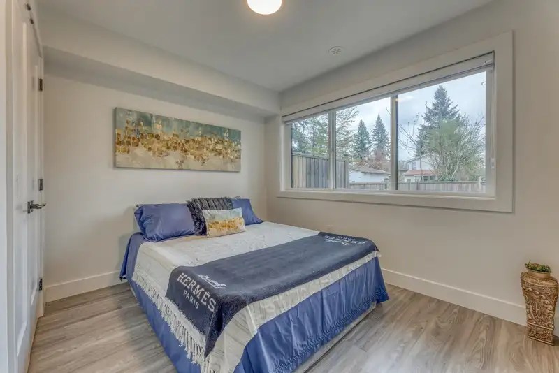 3 1750 SALISBURY AVENUE - photo 4 of 30
