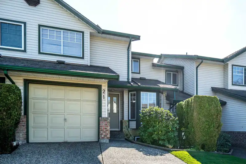 21 8863 216 STREET - photo 1 of 33