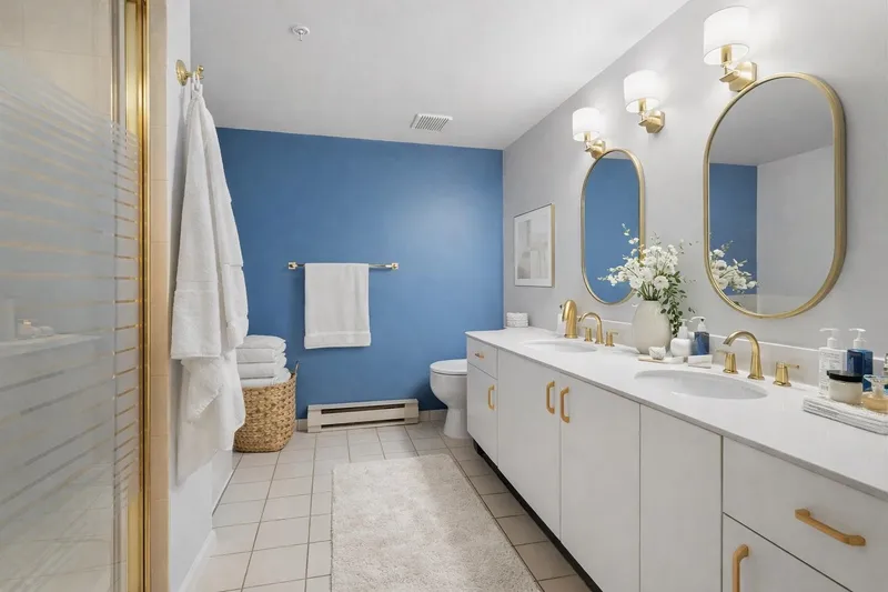 203 5550 14B AVENUE - photo 3 of 19