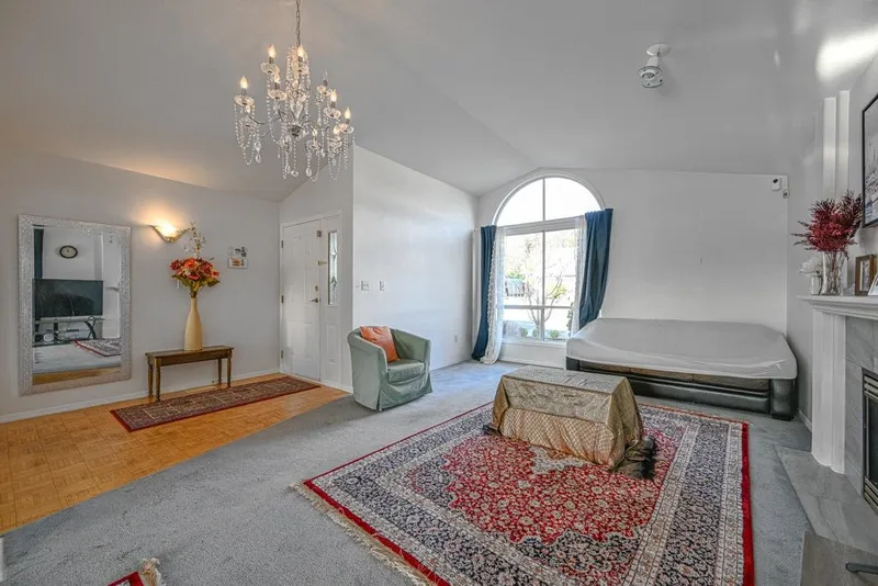 32948 10 AVENUE - photo 4 of 25