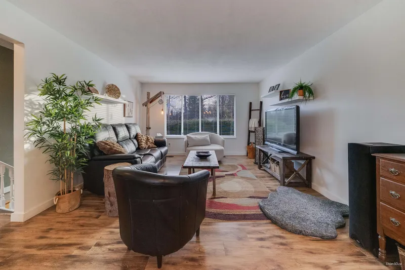 12515 227 STREET - photo 1 of 25