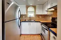 1210 W 7TH AVENUE - thumbnail 13