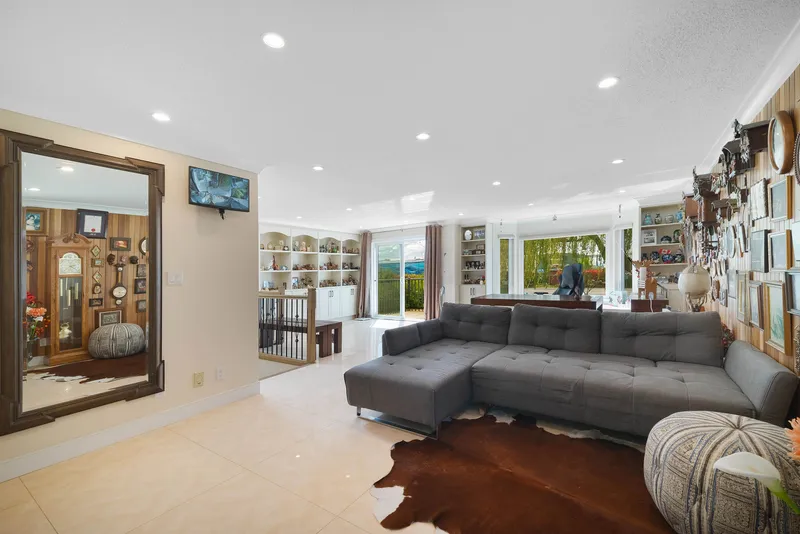 3191 CHATHAM STREET - photo 3 of 18