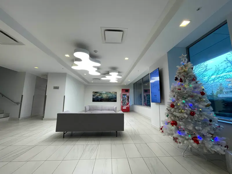 818 5665 BOUNDARY ROAD - photo 4 of 15