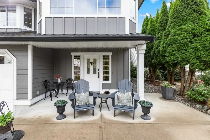 21398 88A AVENUE - photo 4 of 40